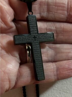 Stainless Steel Black Cross Pendant with 20 inch Chain with Prayer NWOT
